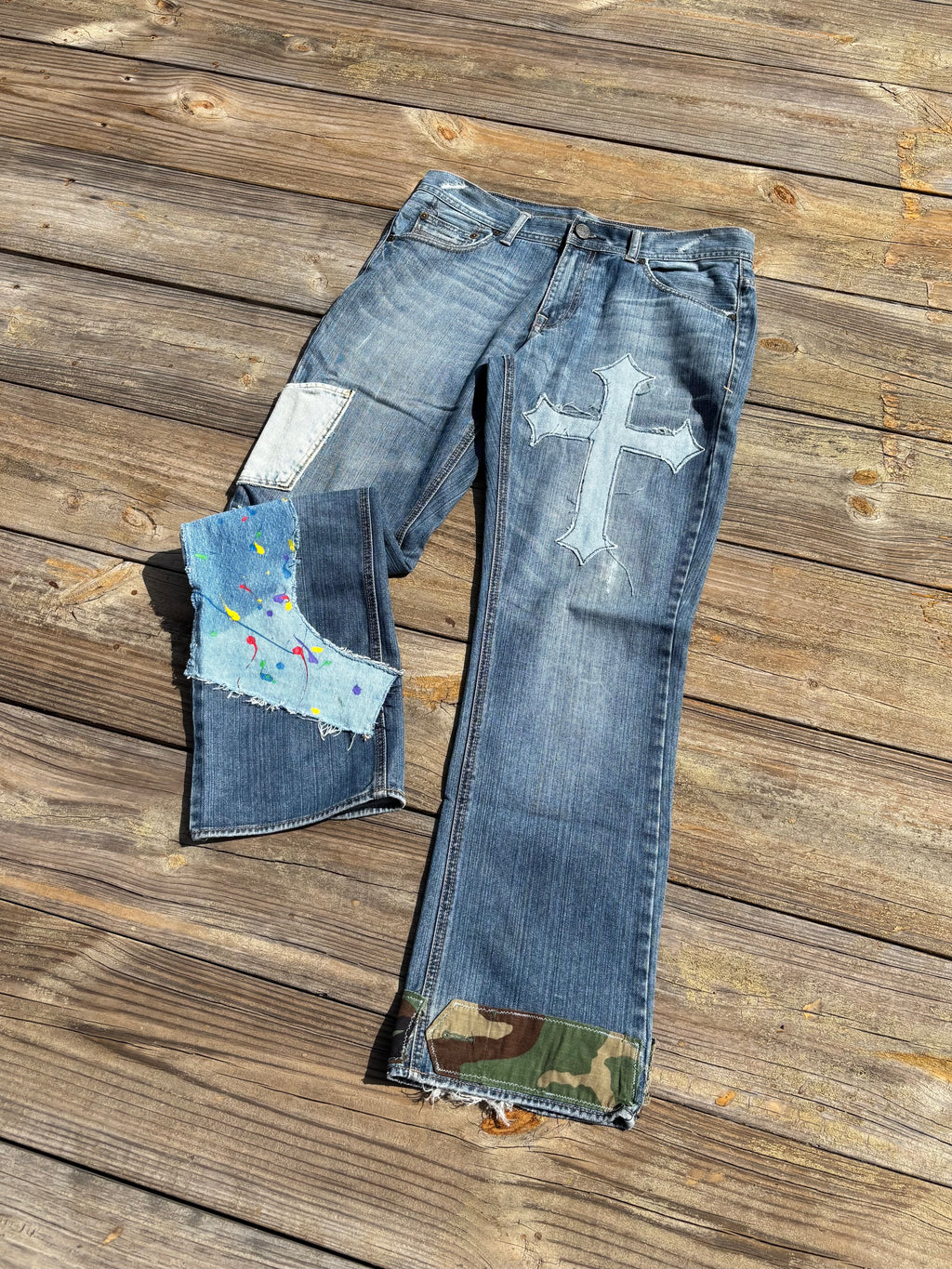 1 of ⇂ CANVA JEANS
