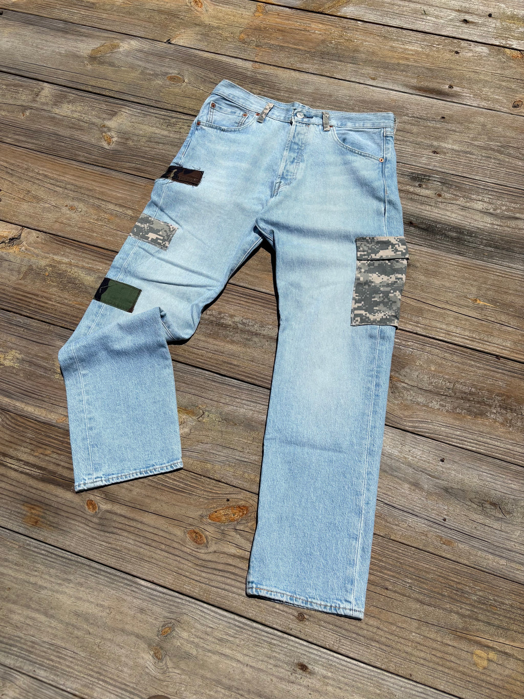1 of ⇂ CAMO LINES JEANS